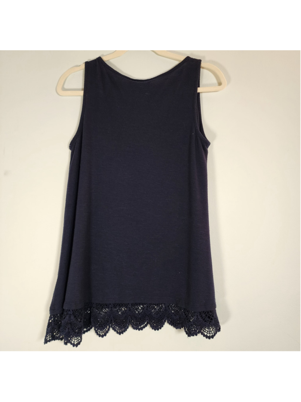 Motherhood Maternity Navy Blue Sleeveless Tunic Crochet Lace Hem - Size Medium